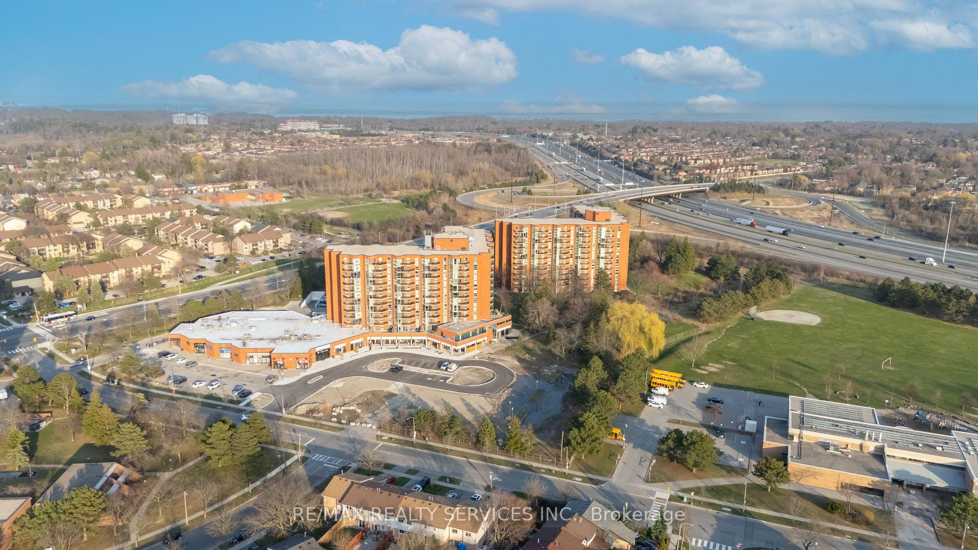 1 Bedroom Condo at 30 DEAN PARK, Toronto For sale