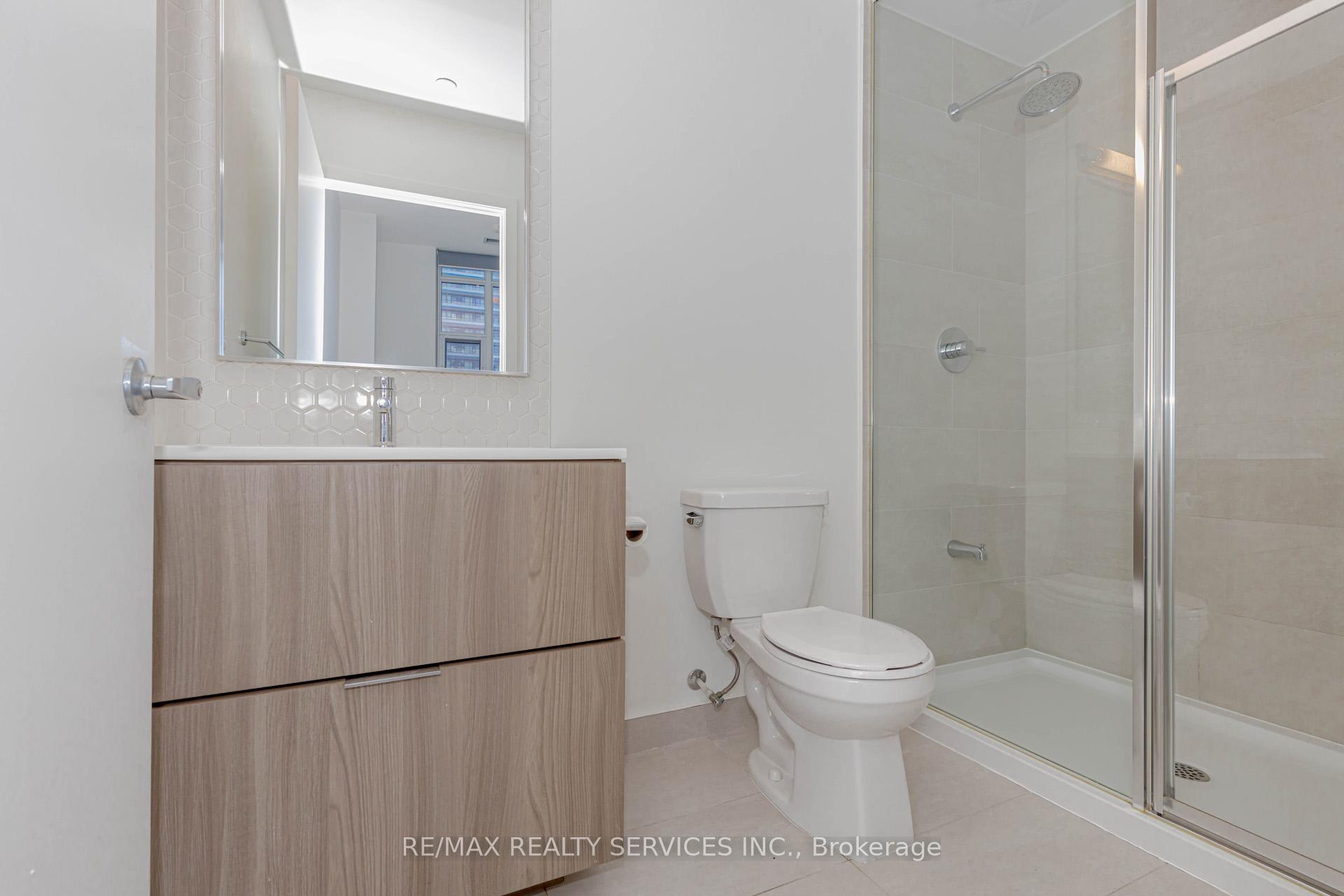 2 Bedrooms Condo at 2520 Eglington,  Mississauga For sale