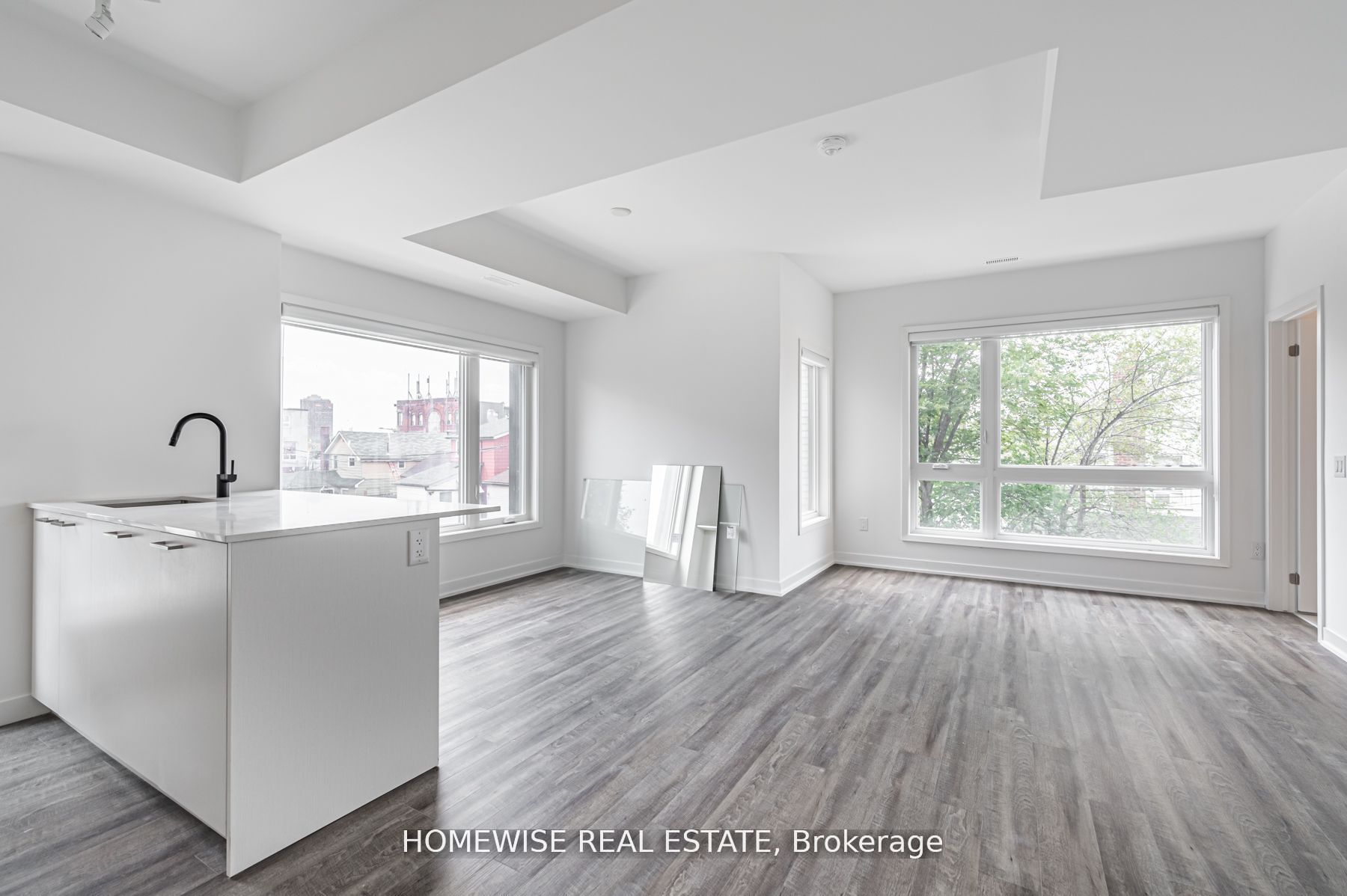 20 Ed Clark Gardens Boulevard, #TH7