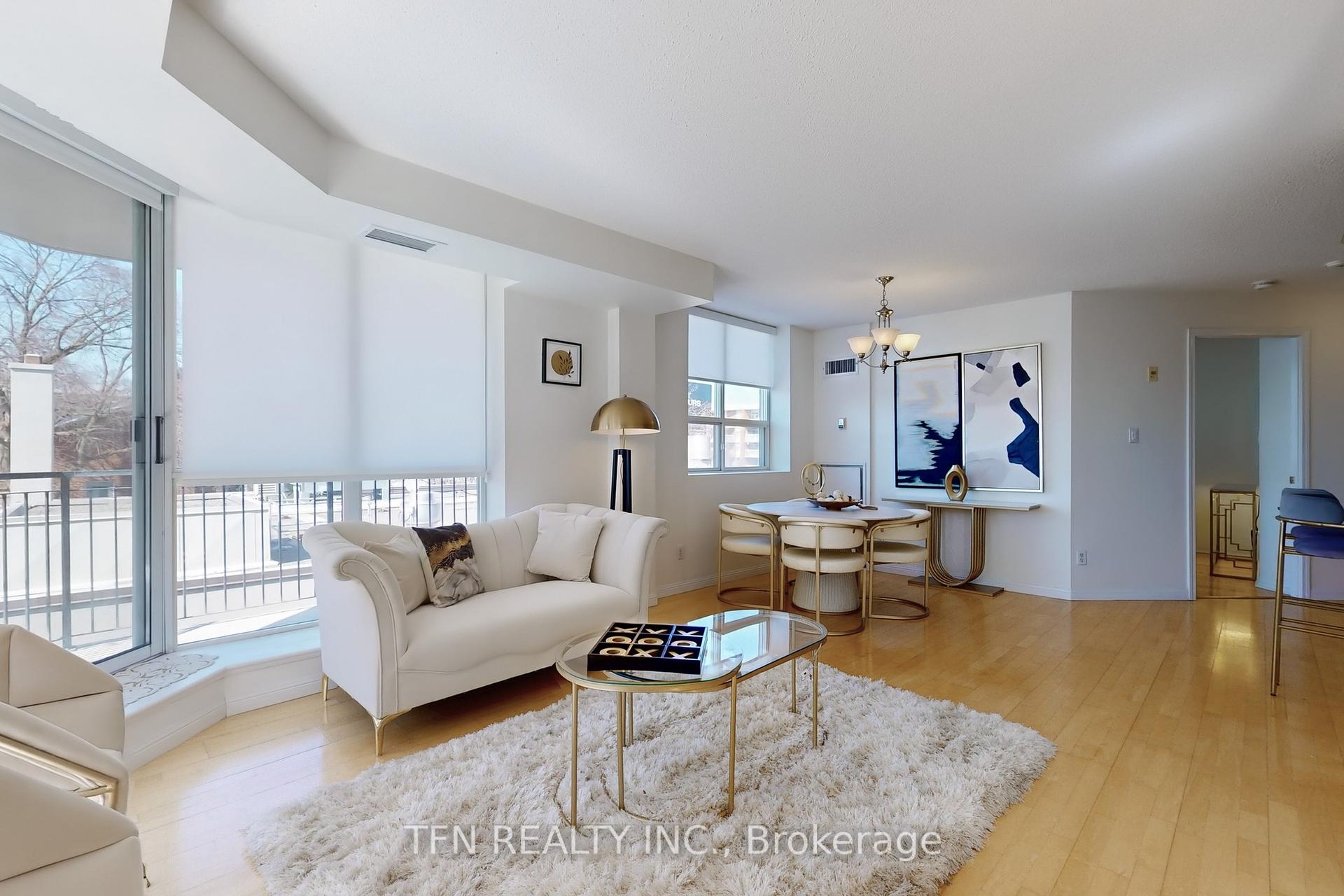 3 Bedrooms Condo at 3130 Yonge,  Toronto For sale