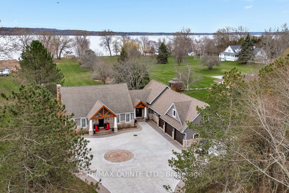 658 Old Highway 2