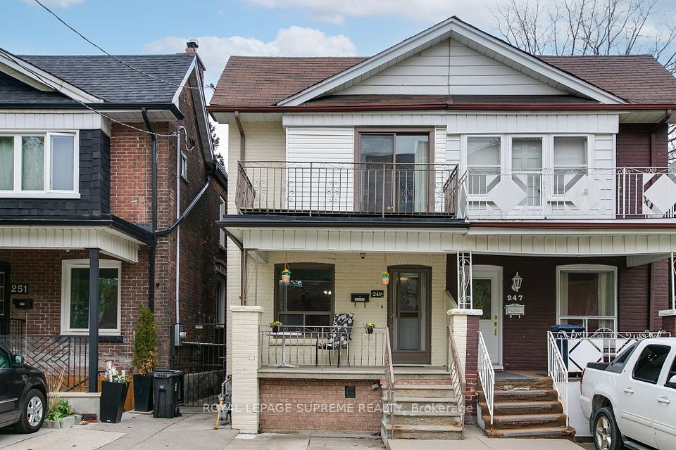 249 Bartlett