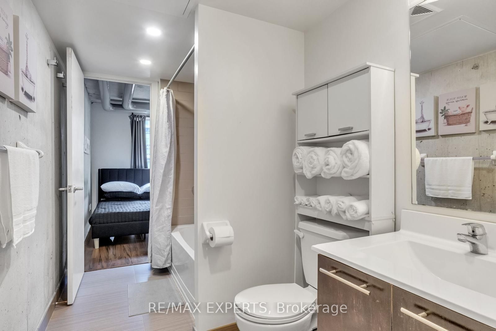 170 Sudbury Street 711