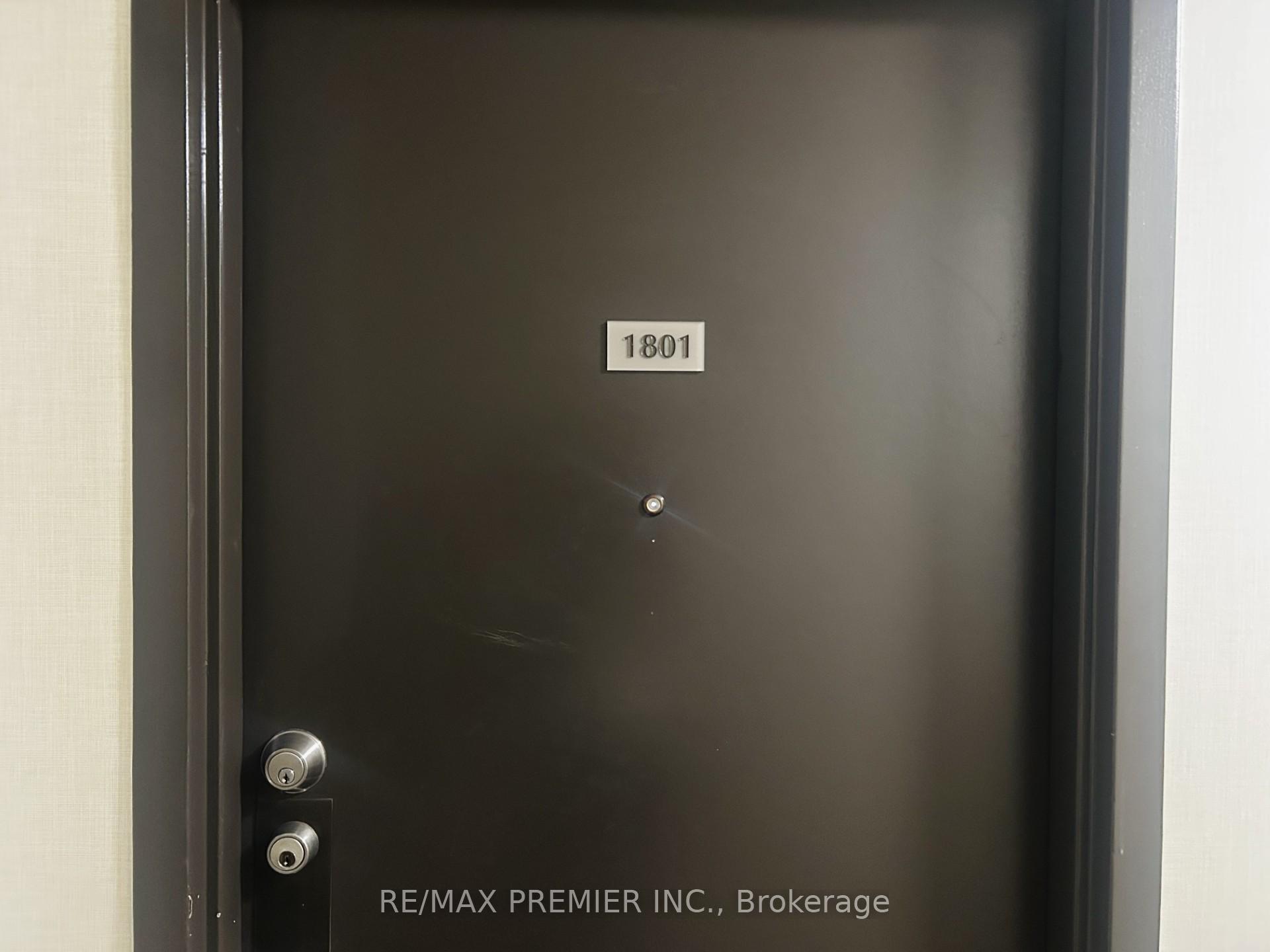 1 Bedroom Condo at 1455 LAWRENCE,  Toronto For sale