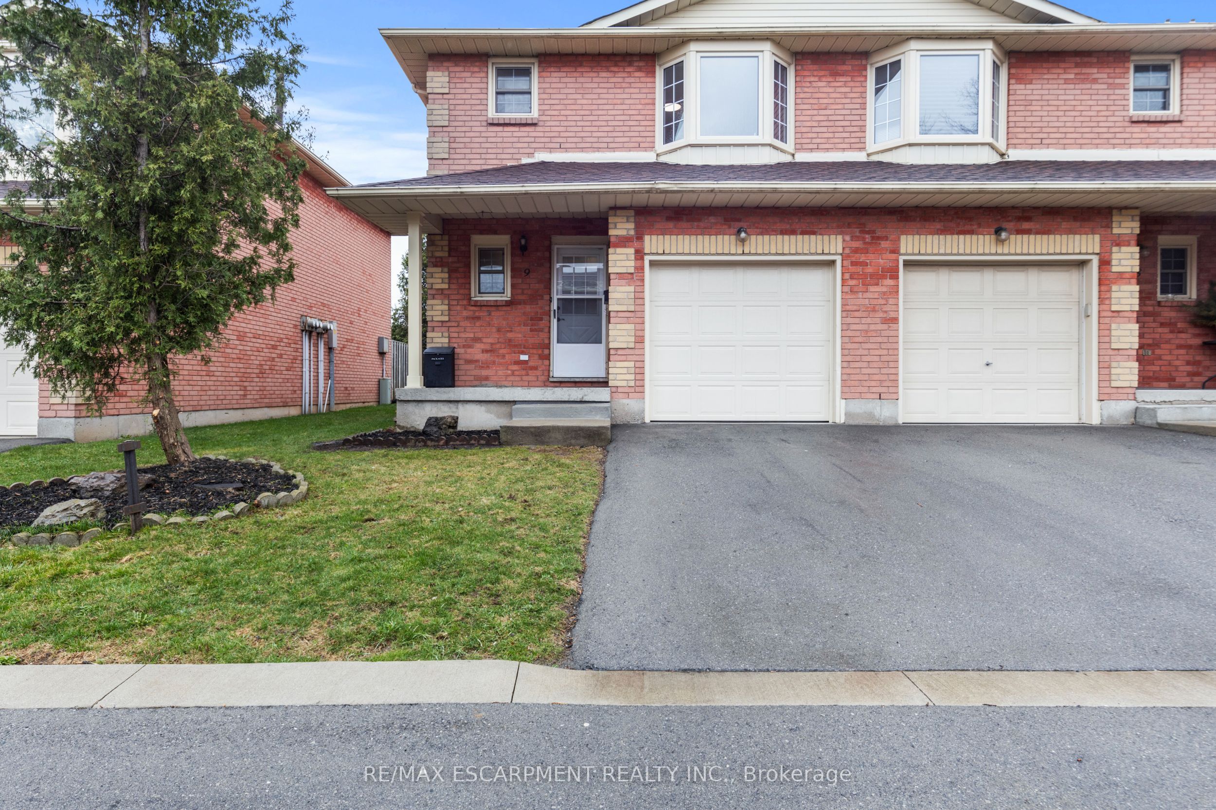 #9 - 280 Limeridge Road, Hamilton, ON L9A 2S7