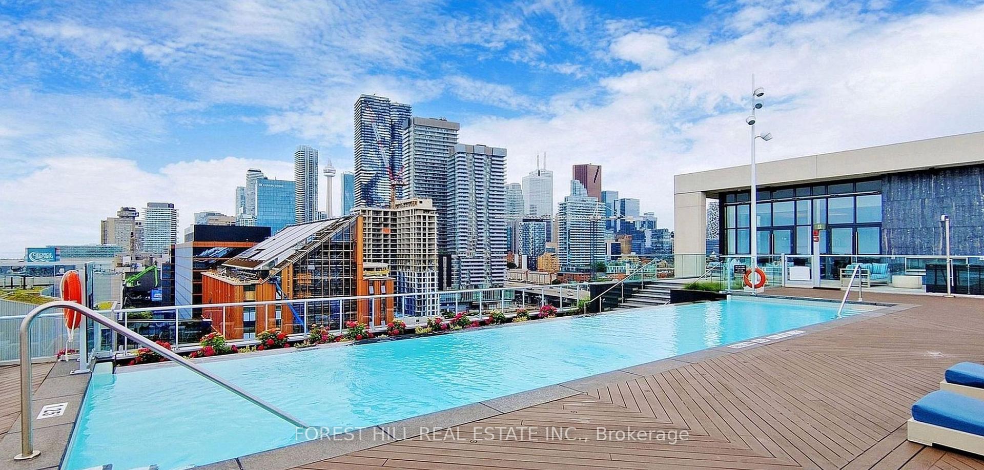 3 Bedrooms Condo at 15 Merchants’ Wharf, Toronto For sale