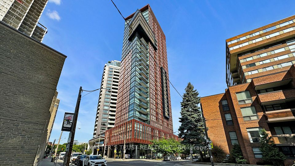 32 Davenport