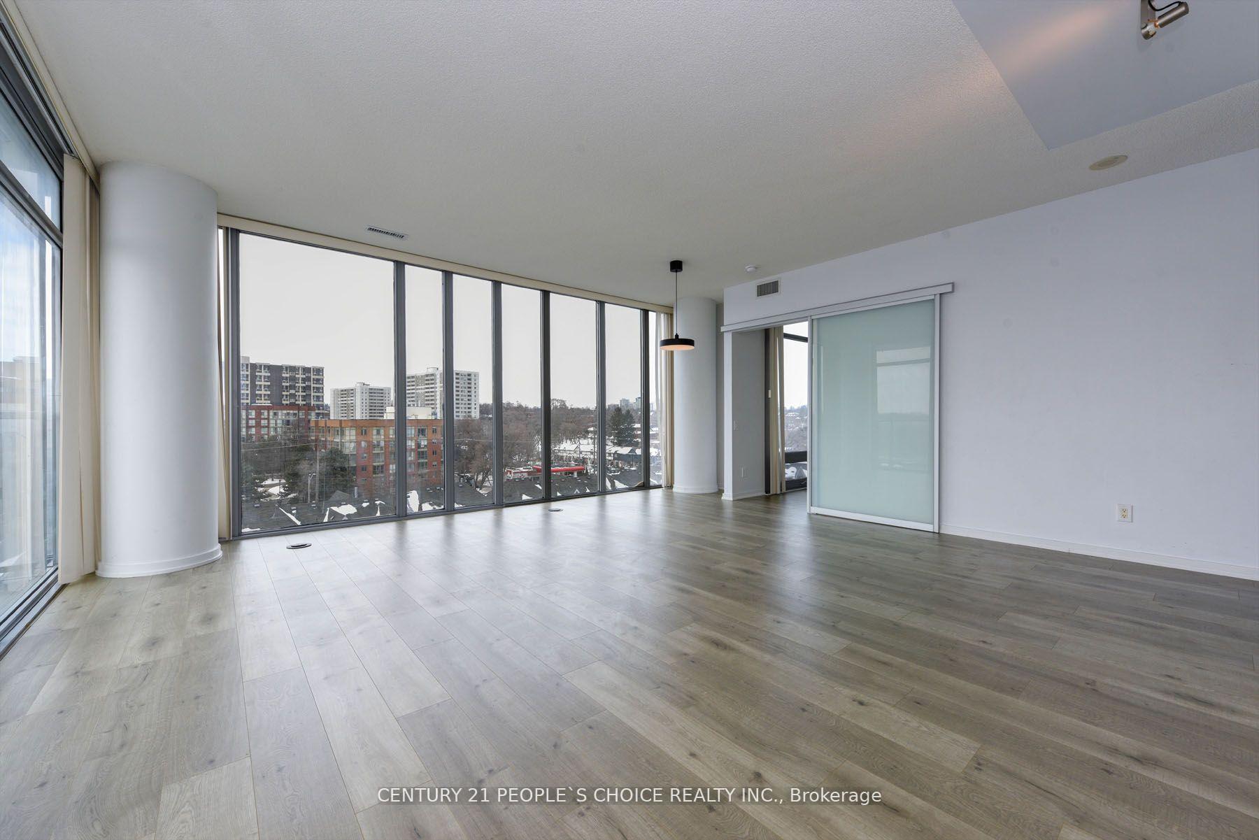 2 Bedrooms Condo at 105 The Queensway, Toronto For sale