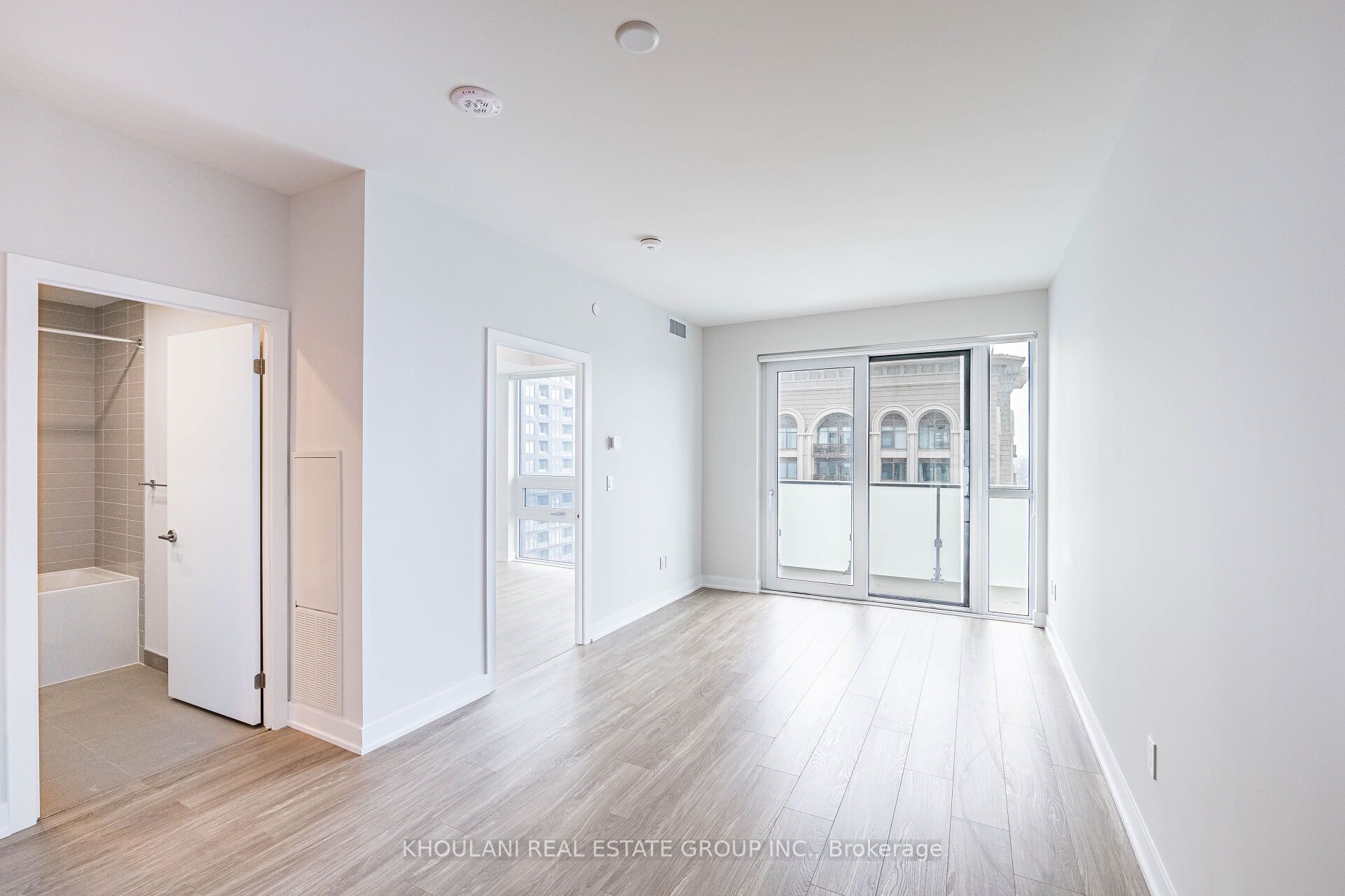 430 Square One Drive, #3501