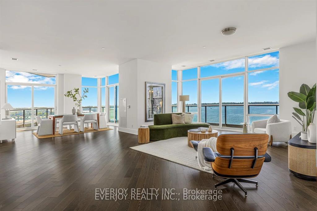 2 Bedrooms Condo at 1 Edgewater, Toronto For sale