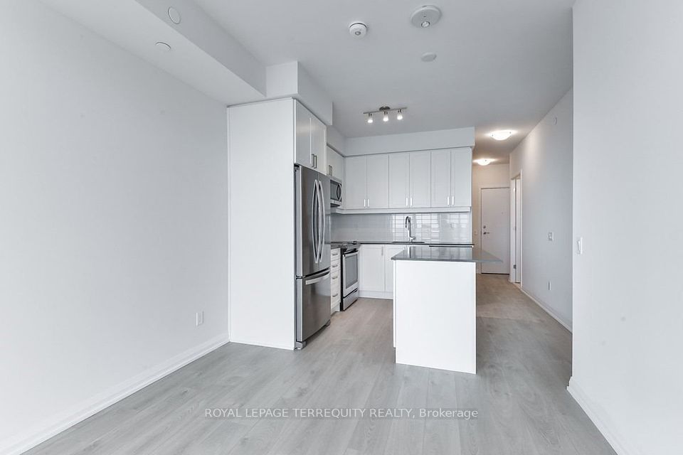 #3117 - 7895 Jane Street, Vaughan, ON L4K 0K2
