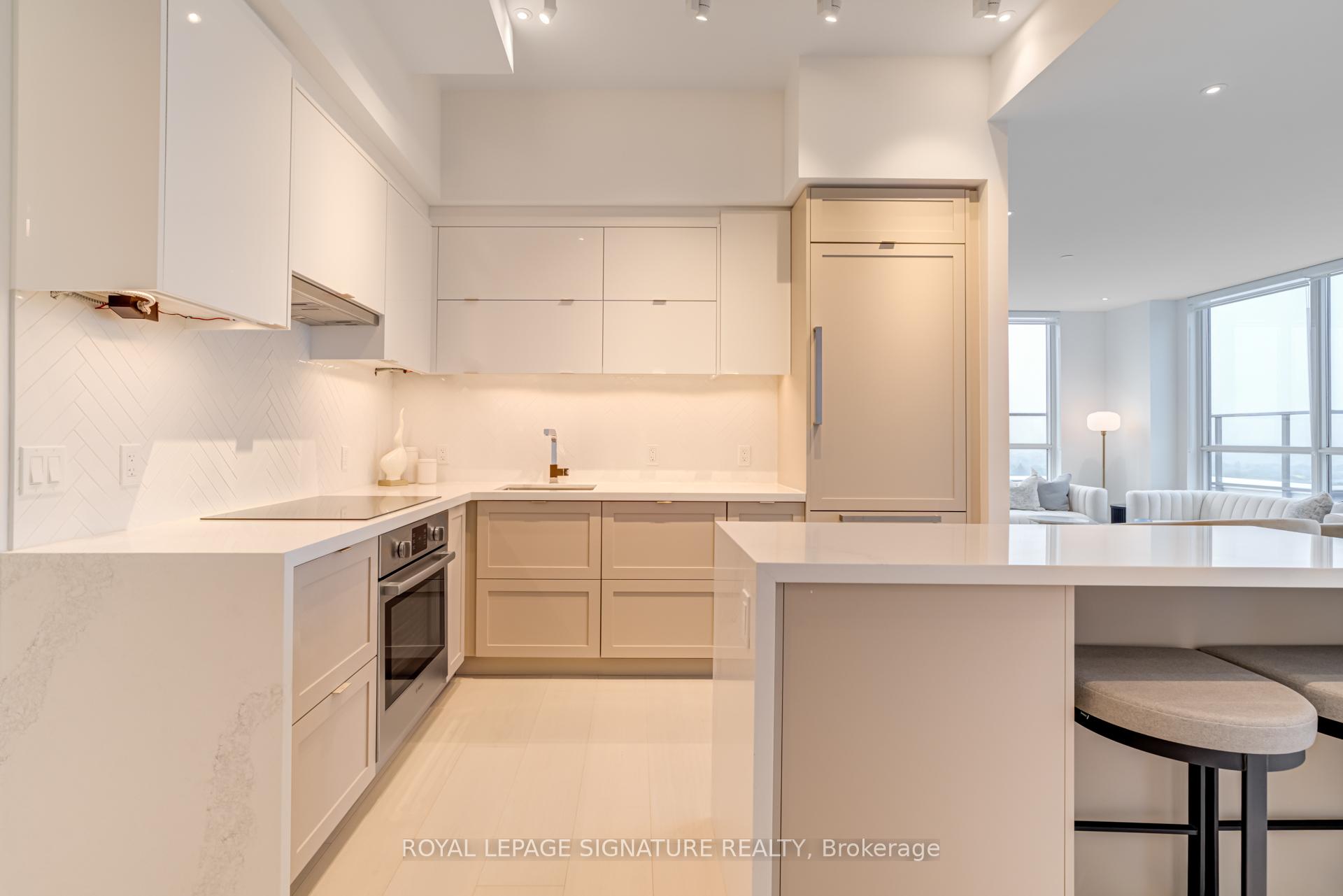 4 Bedrooms Condo at 2 Teagarden, Toronto For sale