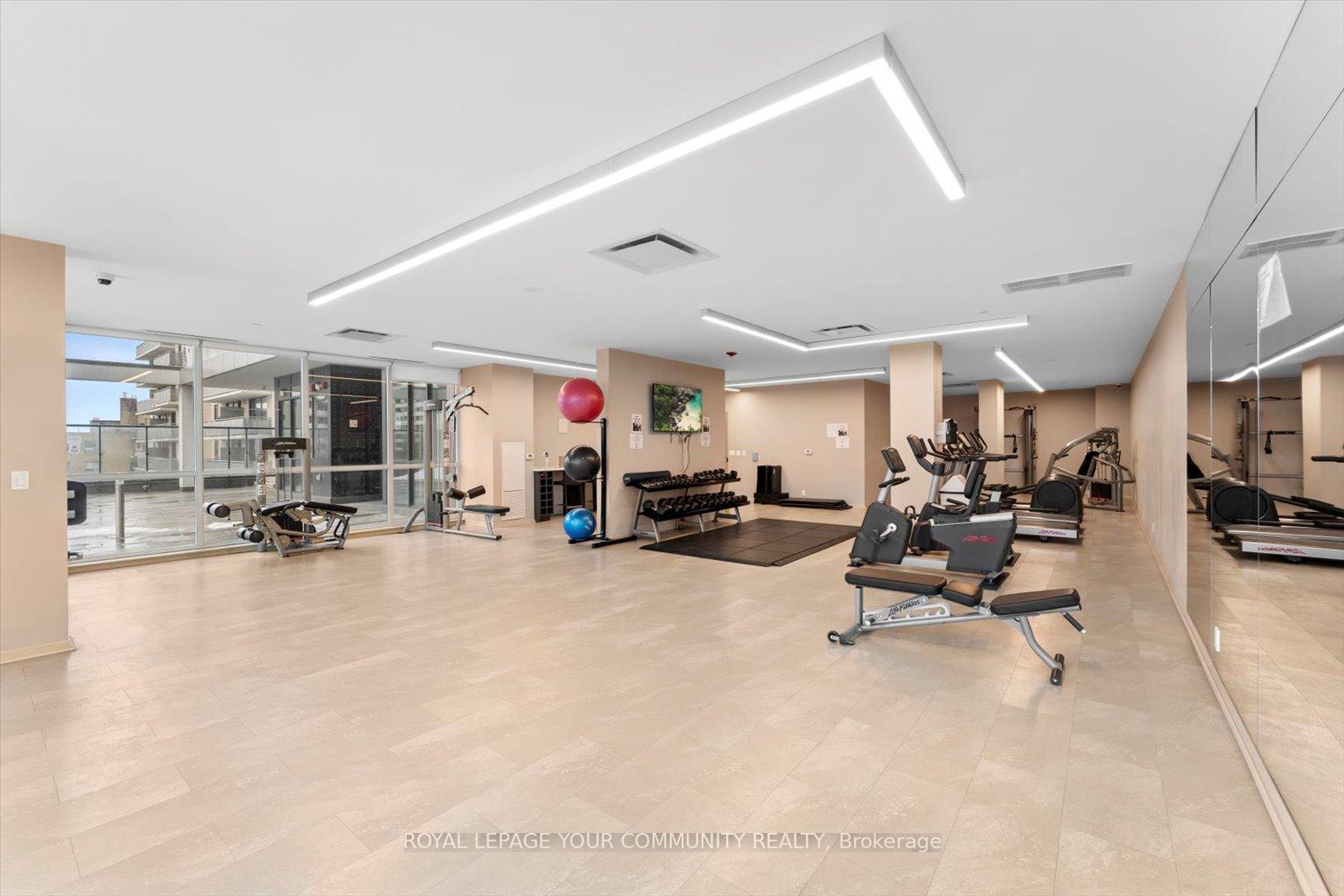 2 Bedrooms Condo at 1486 Bathurst, Toronto For sale