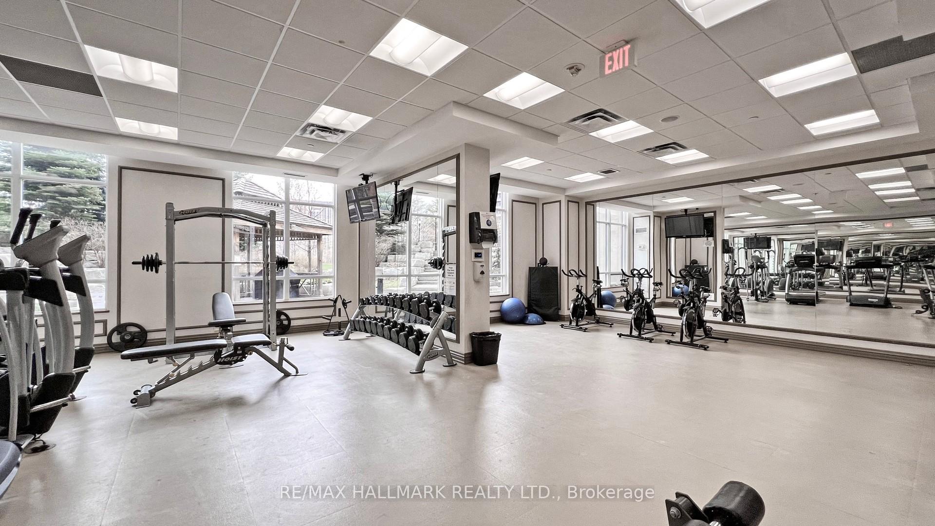 3 Bedrooms Condo at 9245 Jane, Vaughan For sale
