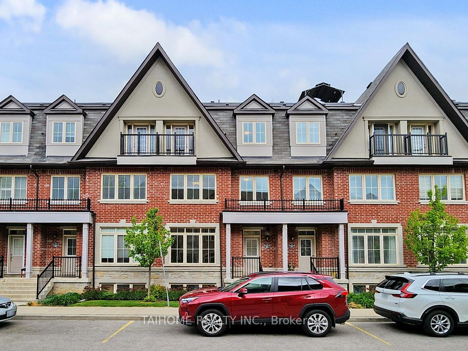 8 Eaton Park