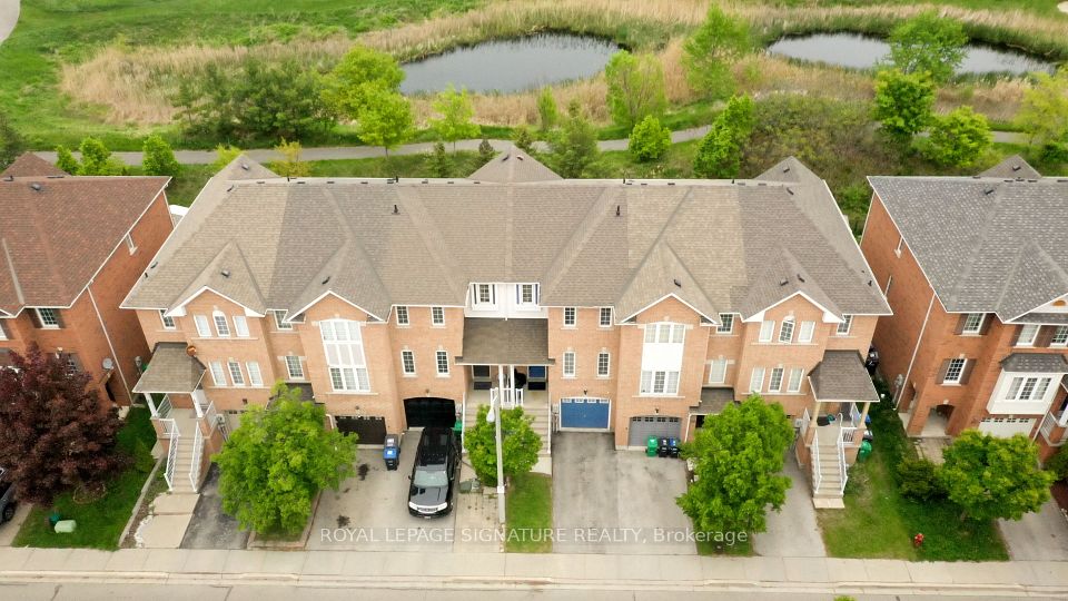 271 Richvale
