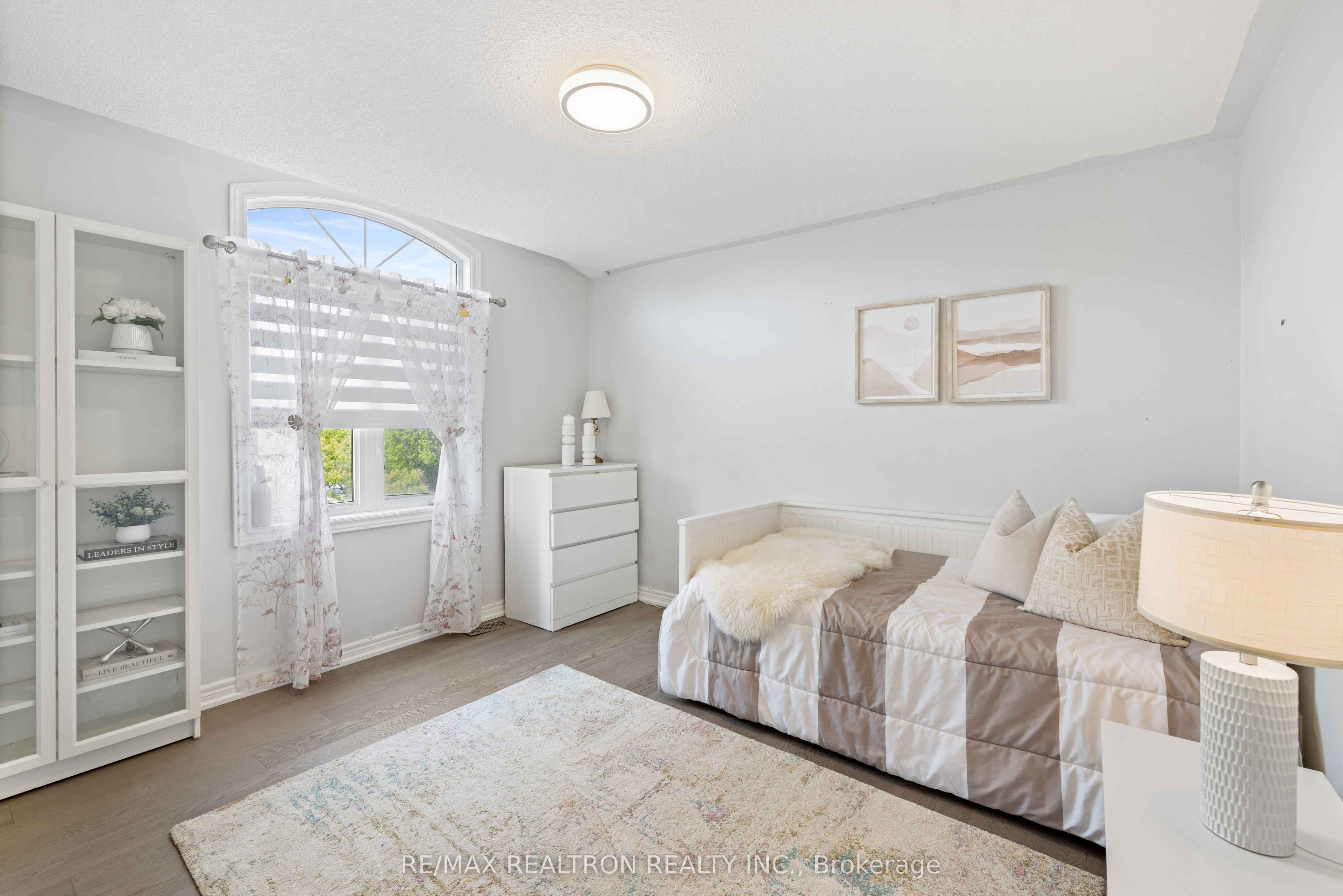 1 Emily Court