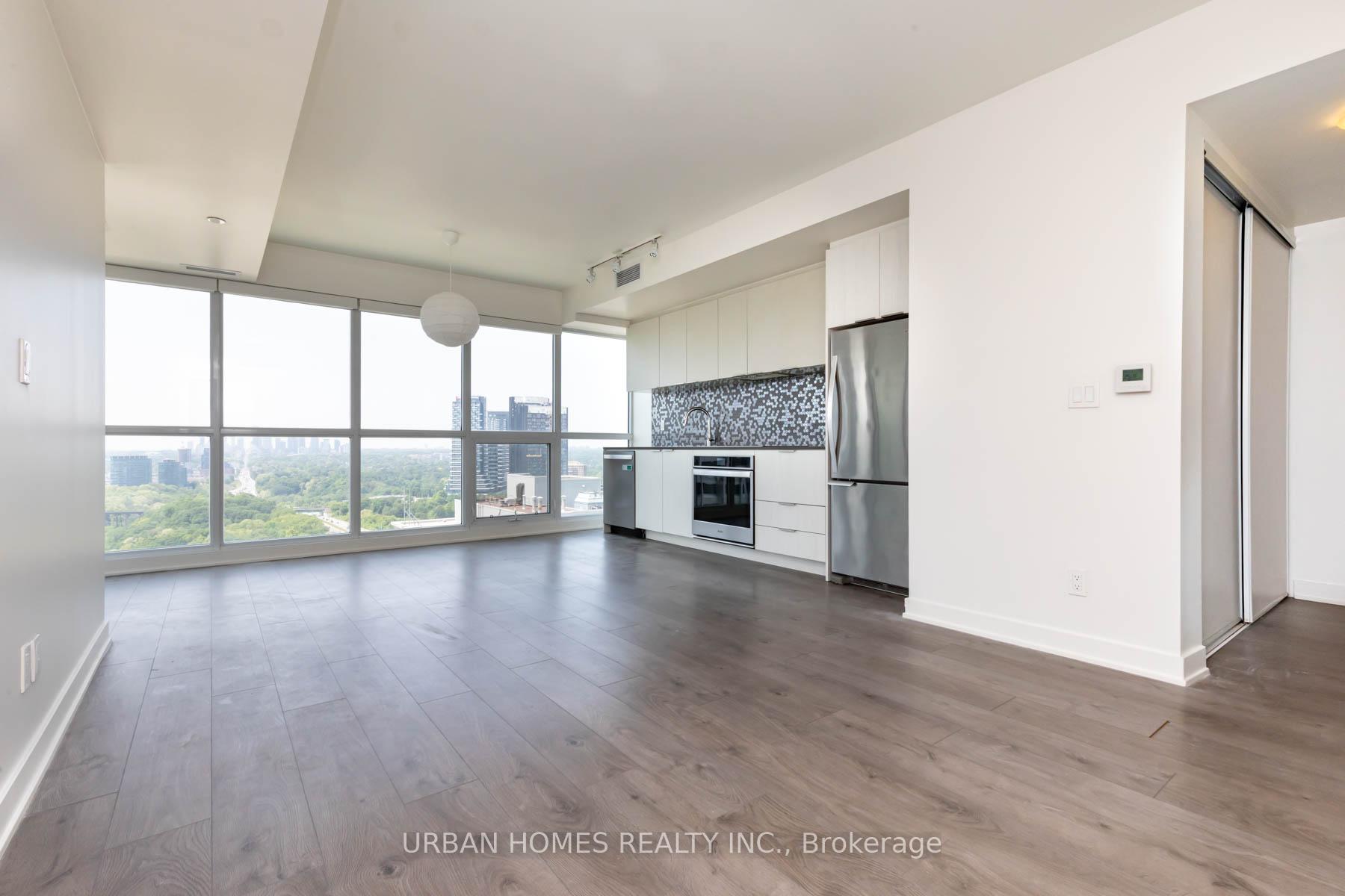 2 Bedrooms Condo at 2 Sonic, Toronto For sale