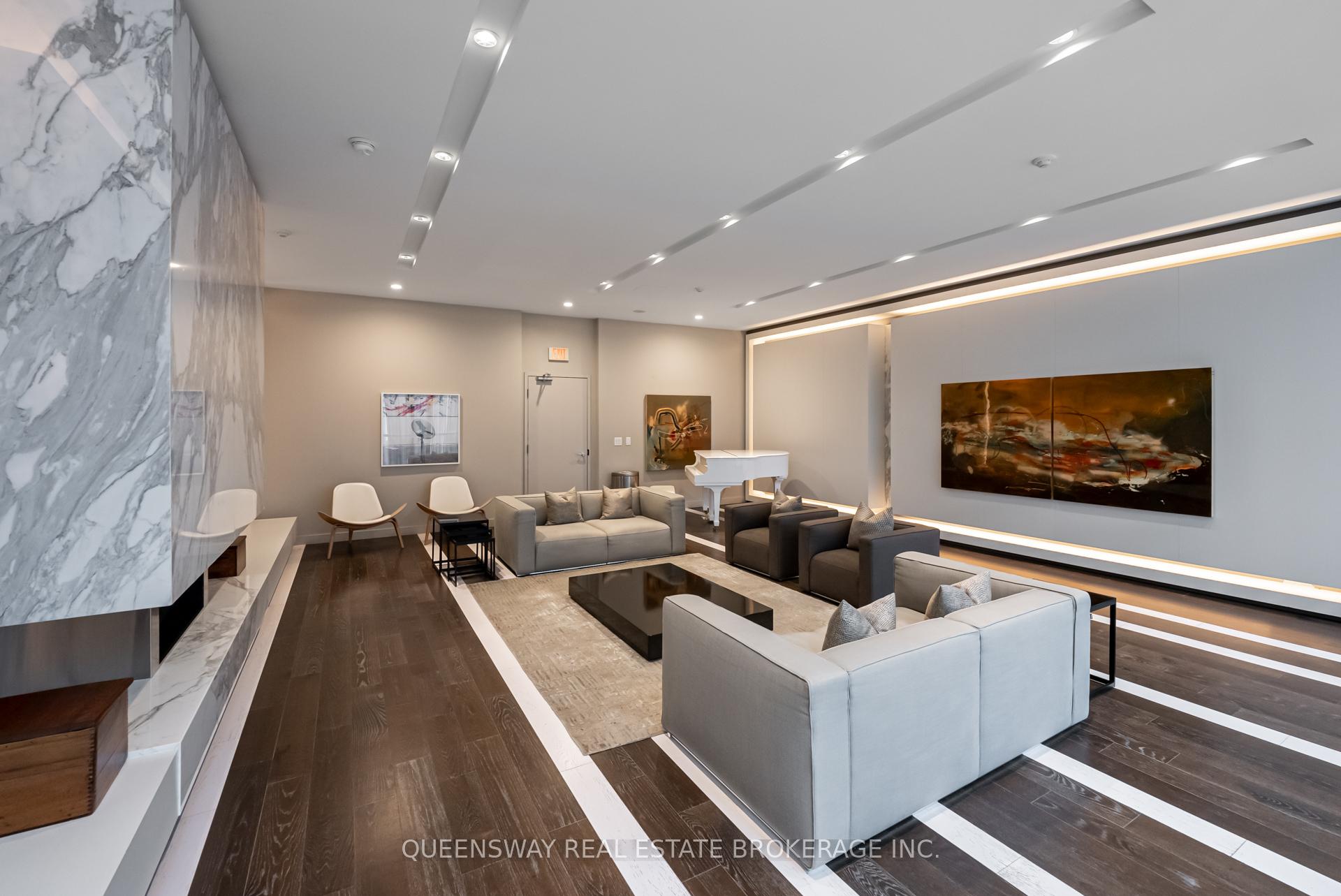 2 Bedrooms Condo at 8 Charlotte, Toronto For sale