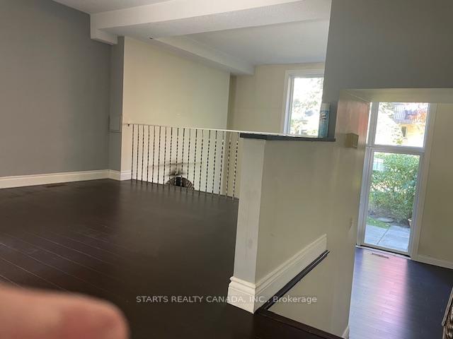 3 Bedrooms Condo at 91 Scenic Mill,  Toronto For sale
