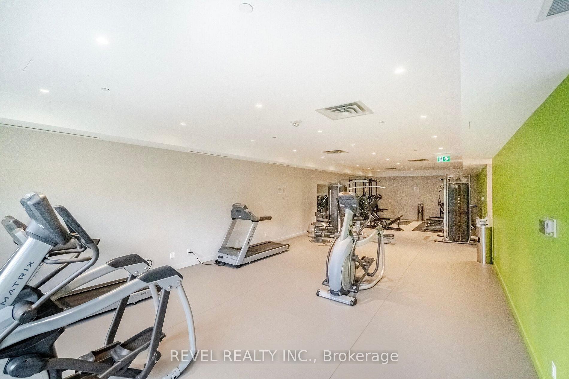 2 Bedrooms Condo at 55 Ontario, Toronto For sale