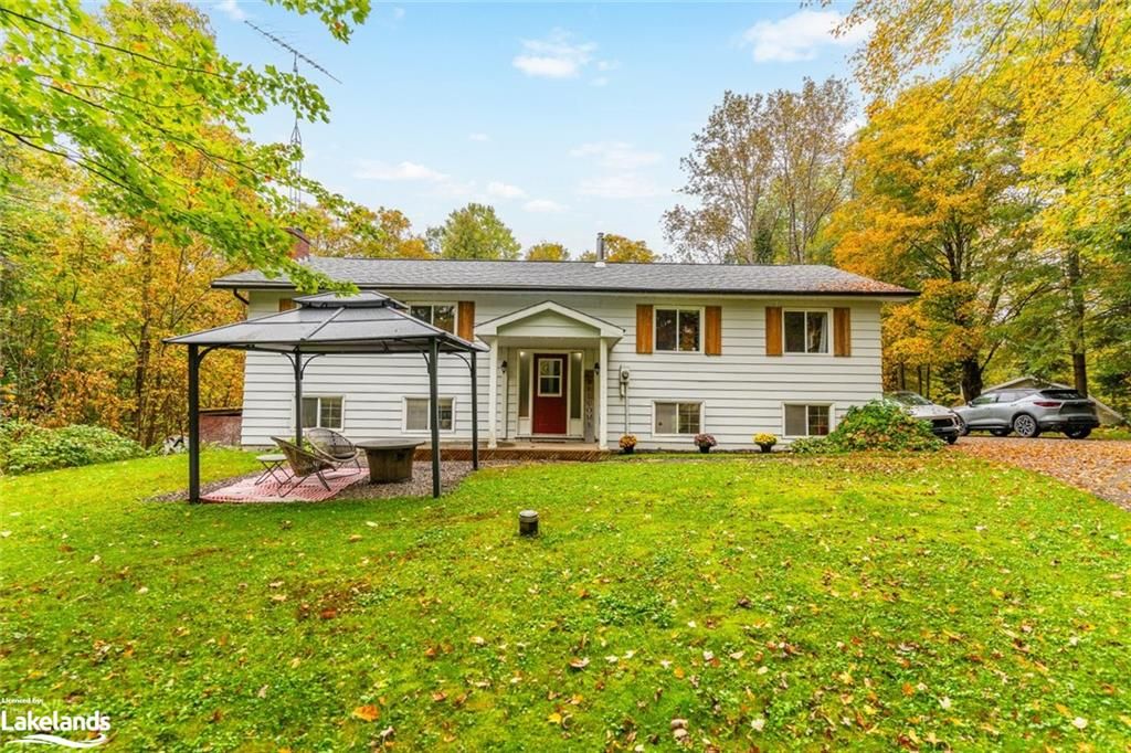 1006 BRAMBLE Lane Minden Hills Ontario K0M 2K0