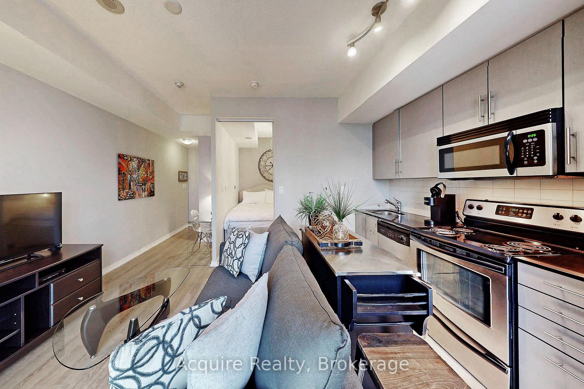 1 Bedroom Condo at 55 Bremner, Toronto For sale