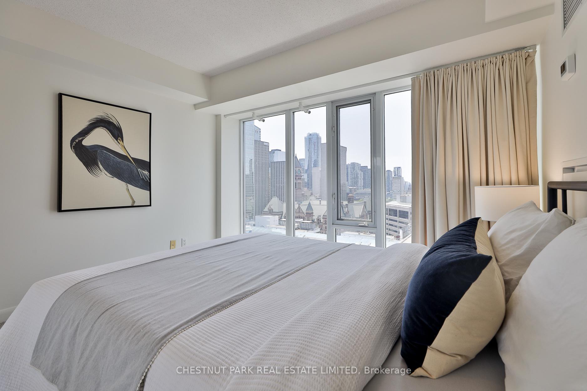 3 Bedrooms Co-op at 210 Victoria, Toronto For sale
