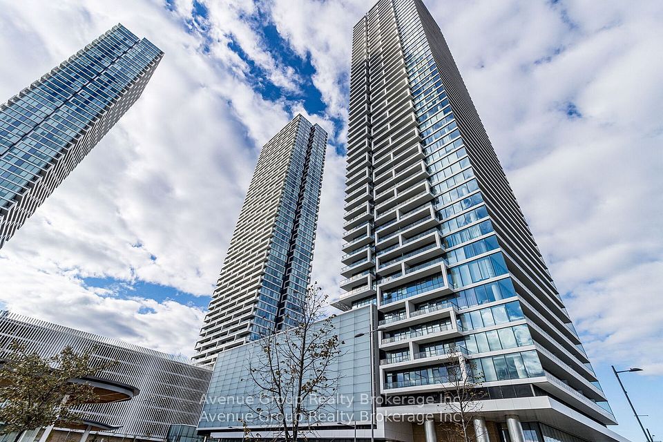 898 PORTAGE