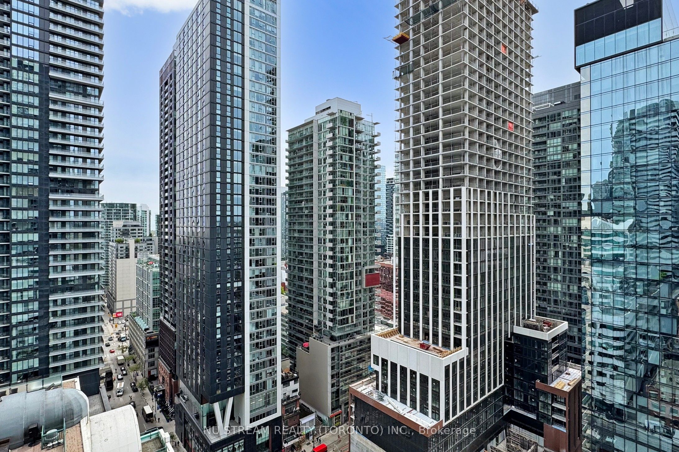 87 Peter Street, #2302