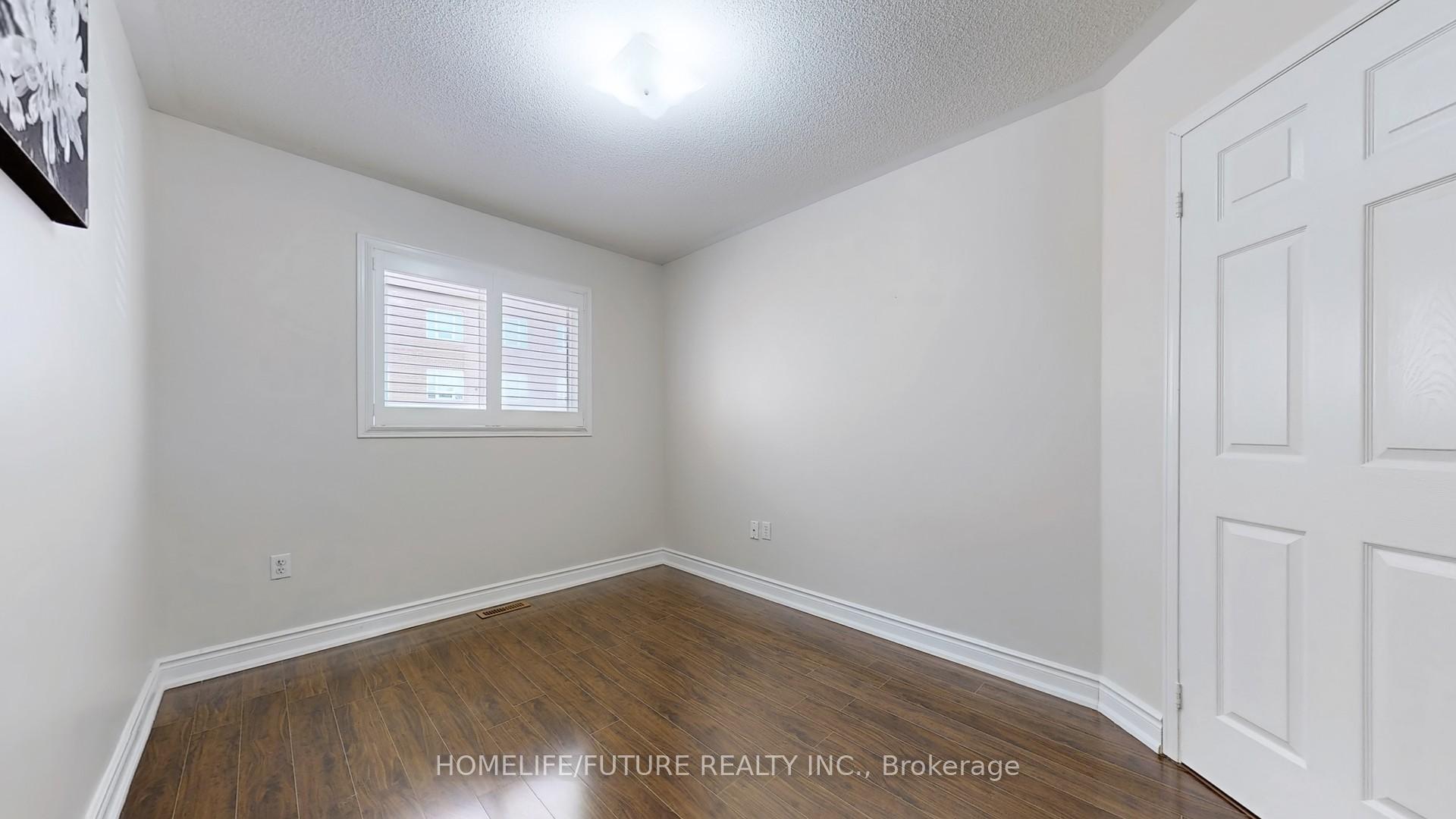 3 Bedrooms Condo at 435 Middlefield, Toronto For sale