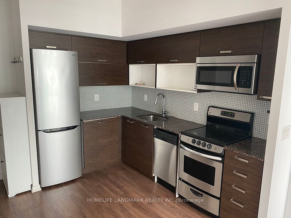36 Lisgar