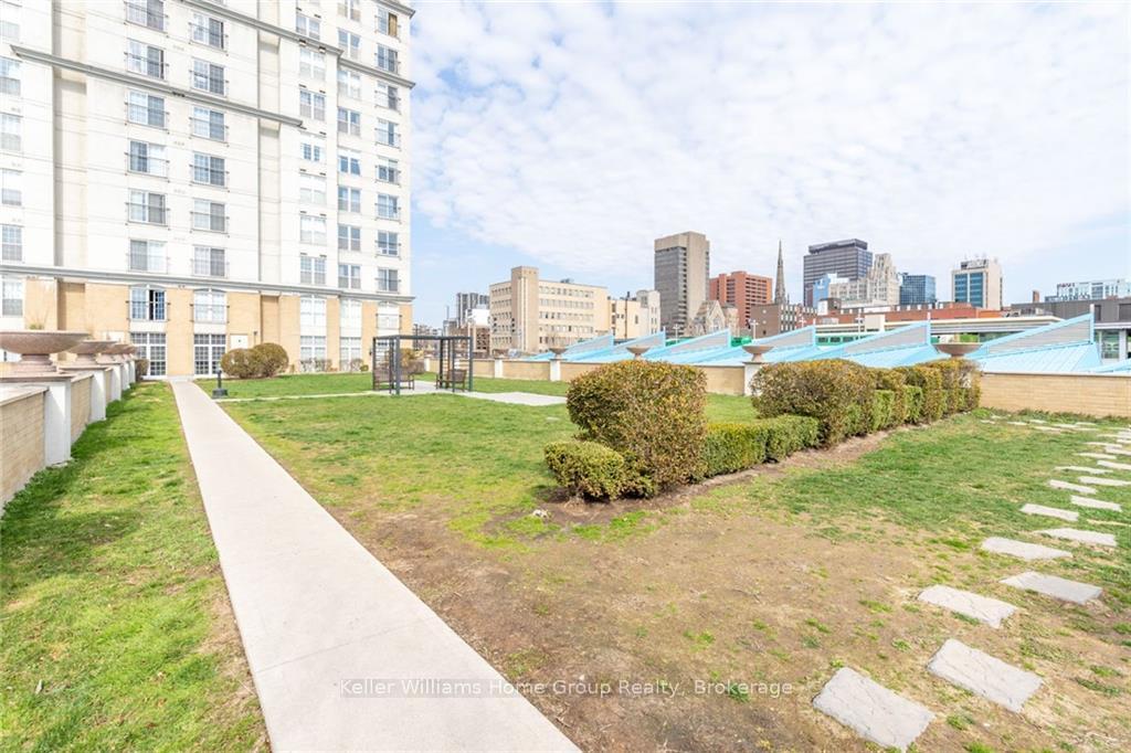 1 Bedroom Condo at 135 James, Hamilton For sale