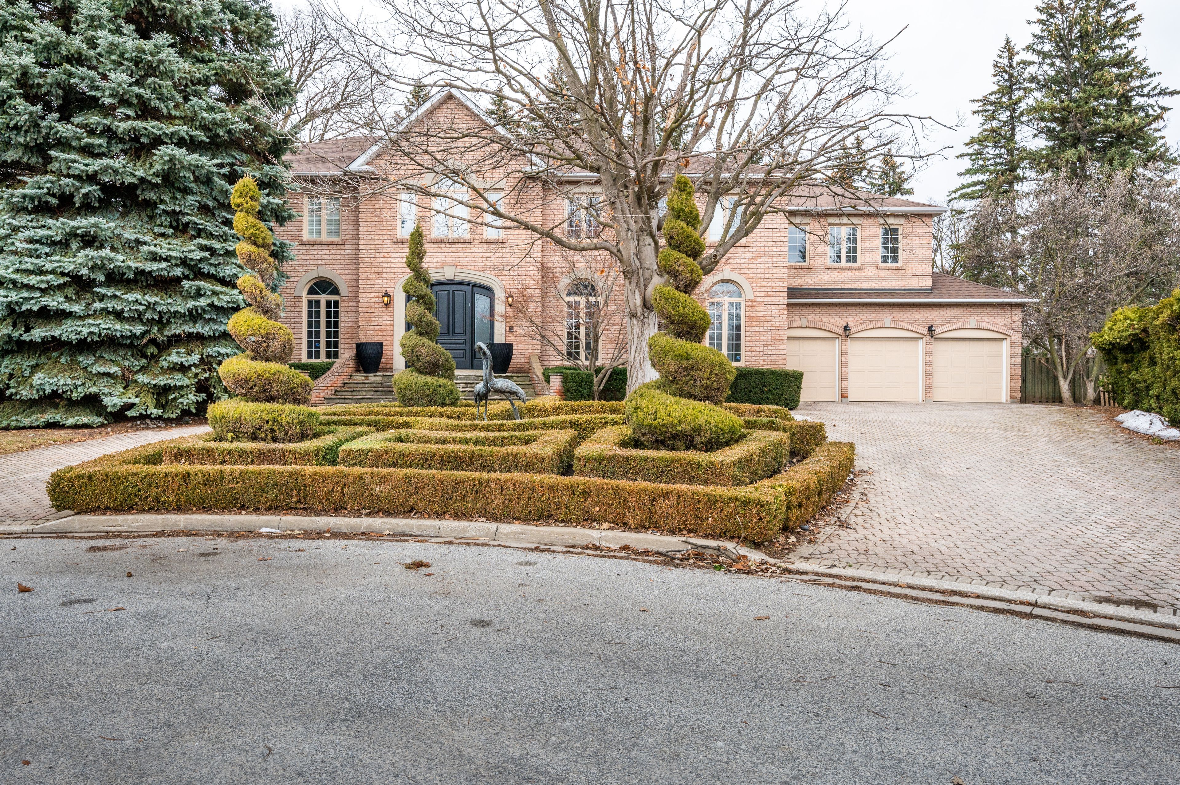 14 Prescott Court Markham Ontario L3T 5W7