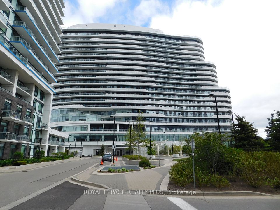 2520 Eglinton