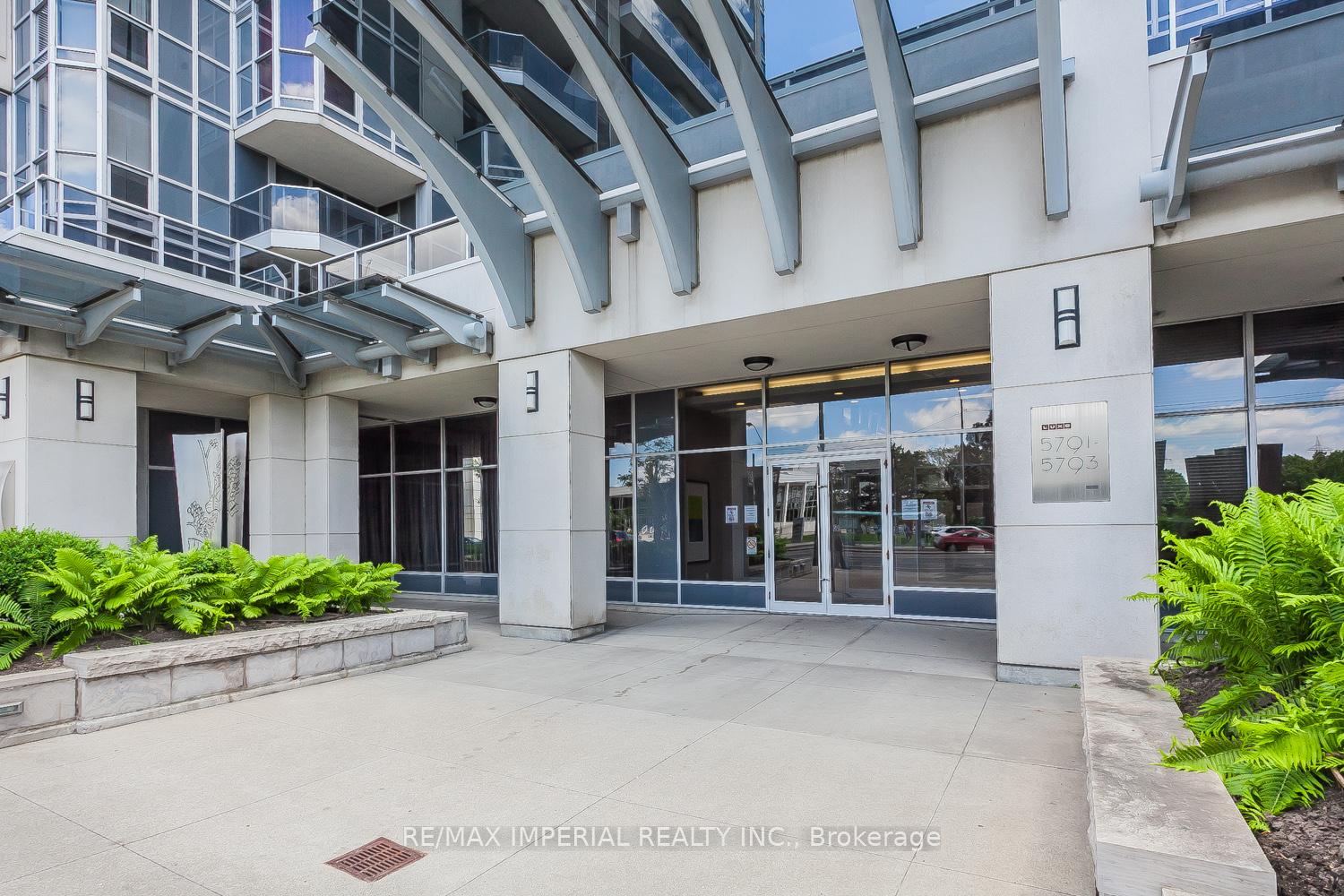 1 Bedroom Condo at 5793 Yonge, Toronto For sale