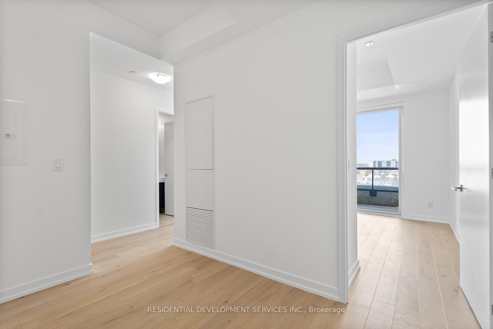 3 Bedrooms Condo at 3100 Keele,  Toronto For sale