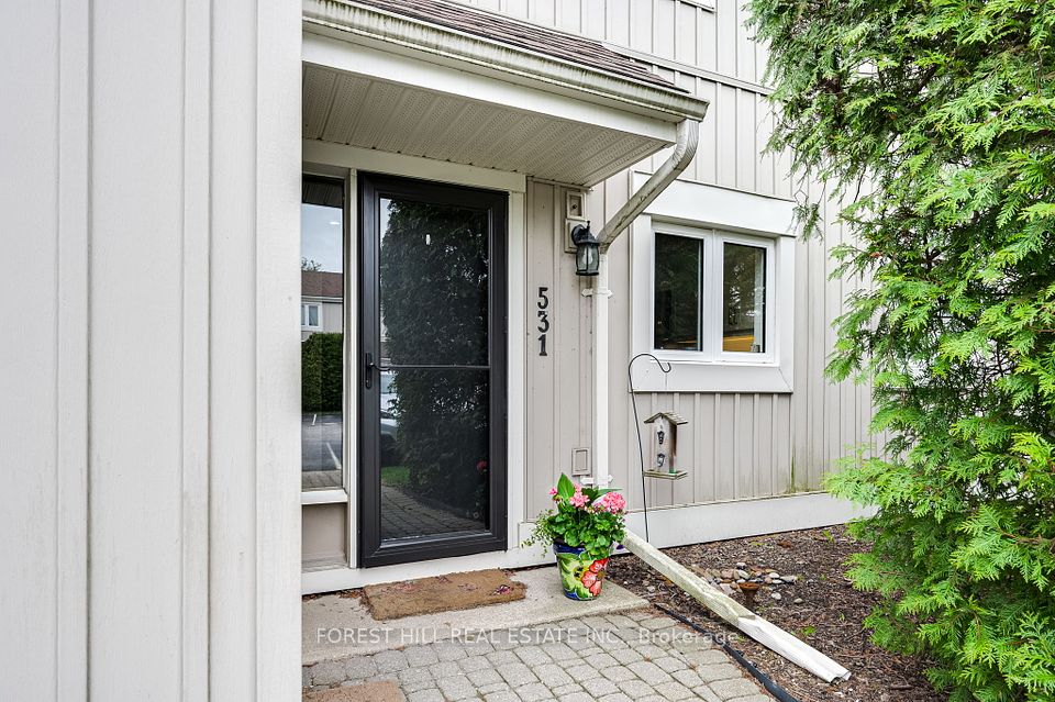 #531 - 22 Dawson Drive, Collingwood, ON L9Y 5B4