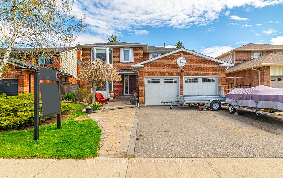 32 Farrow