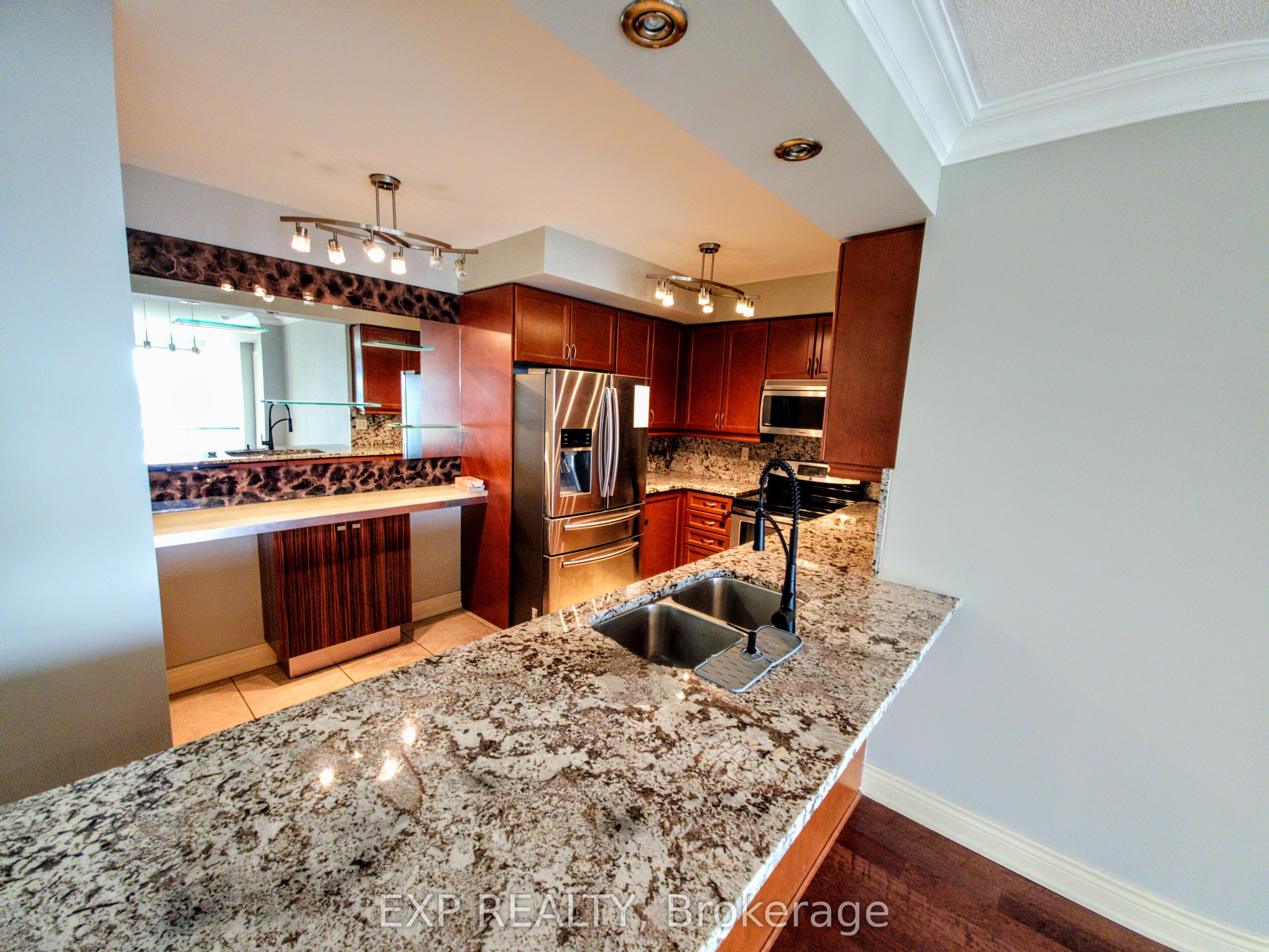 88 Promenade Circle, #1007