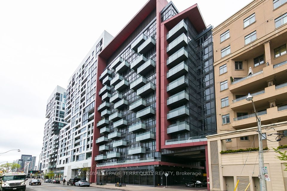 560 Front