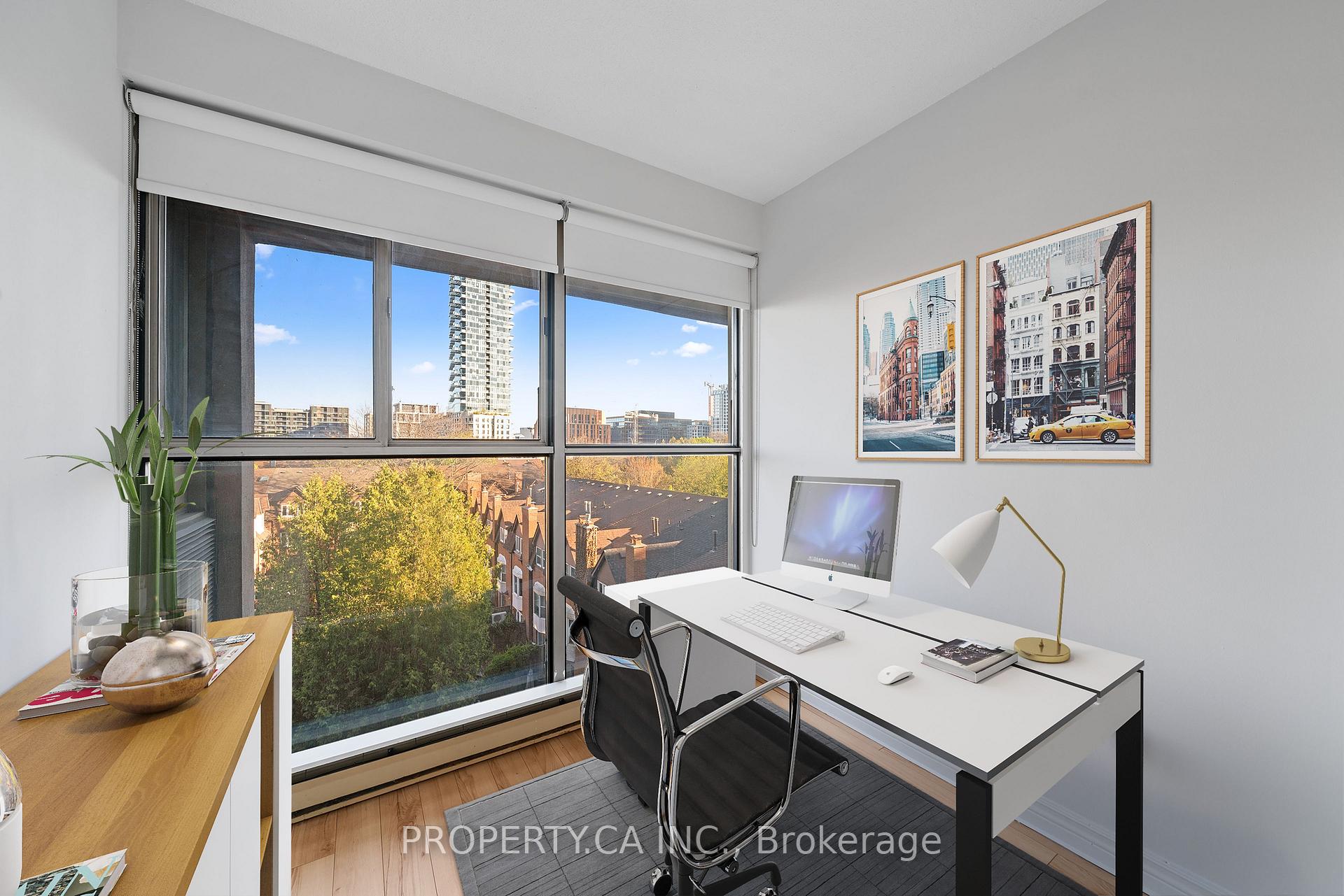 4 Bedrooms Condo at 65 Scadding, Toronto For sale