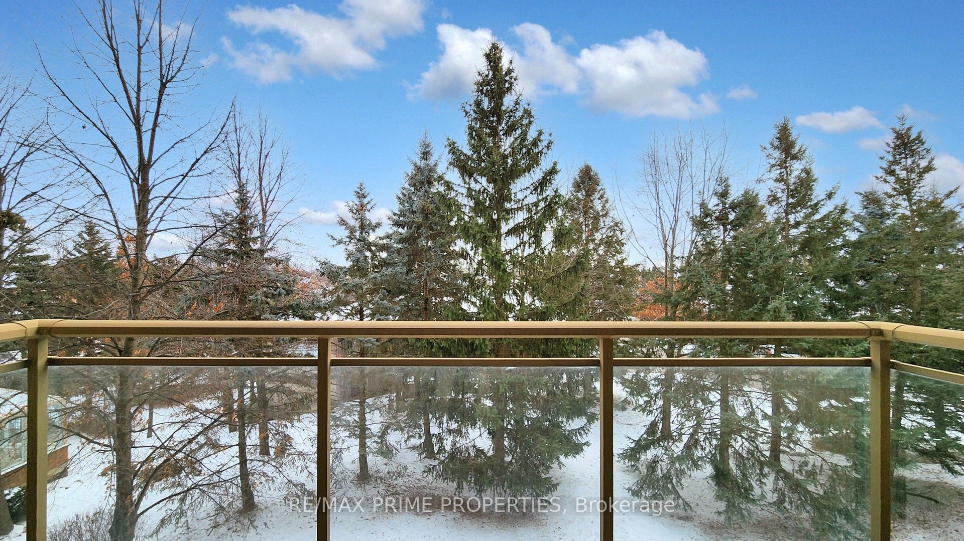 #320 - 85 The Boardwalk Way, Markham, ON L6E 1B9