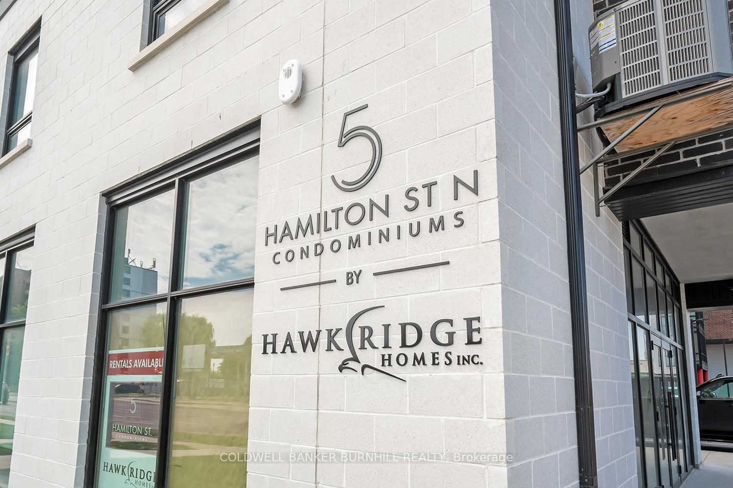 2 Bedrooms Condo at 5 Hamilton, Hamilton For sale