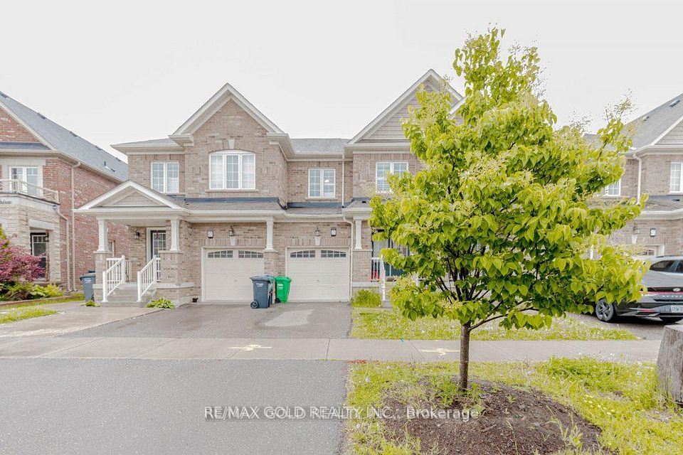 475 Queen Mary Drive, Brampton, ON L7A 0C7