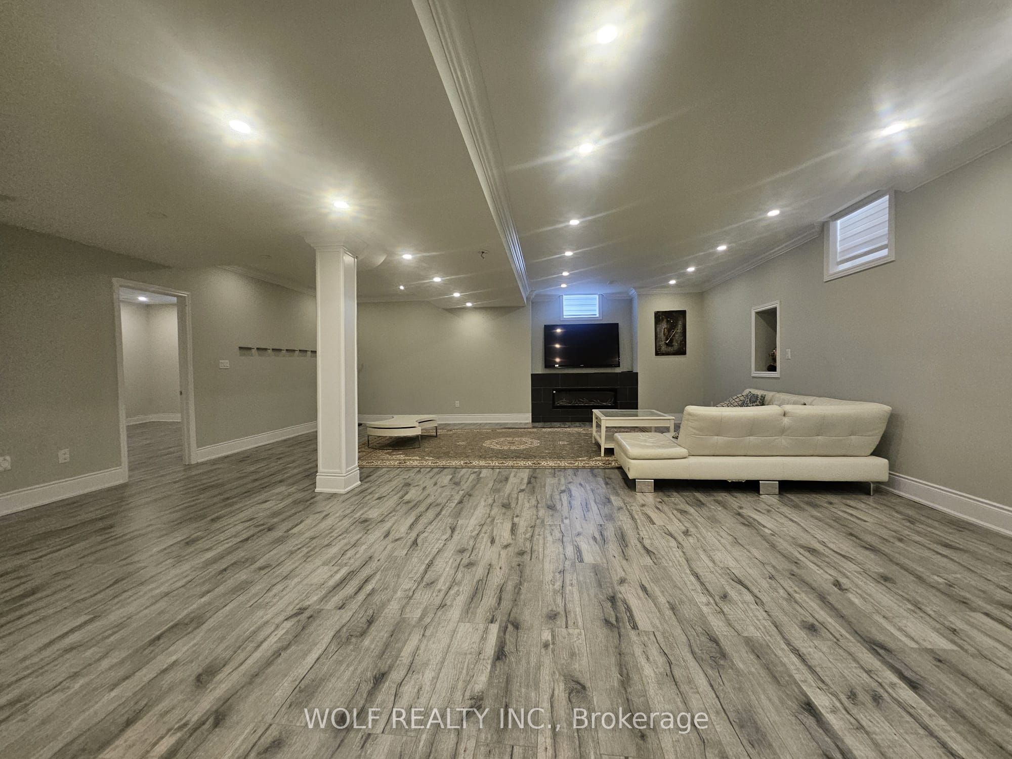 16 Rolling Acres Drive