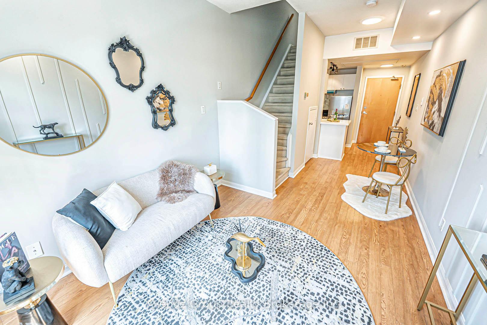 2 Bedrooms Condo at 550 Front, Toronto For sale