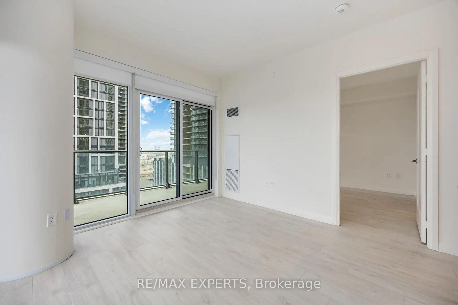 2 Bedrooms Condo at 9000 Jane, Vaughan For sale