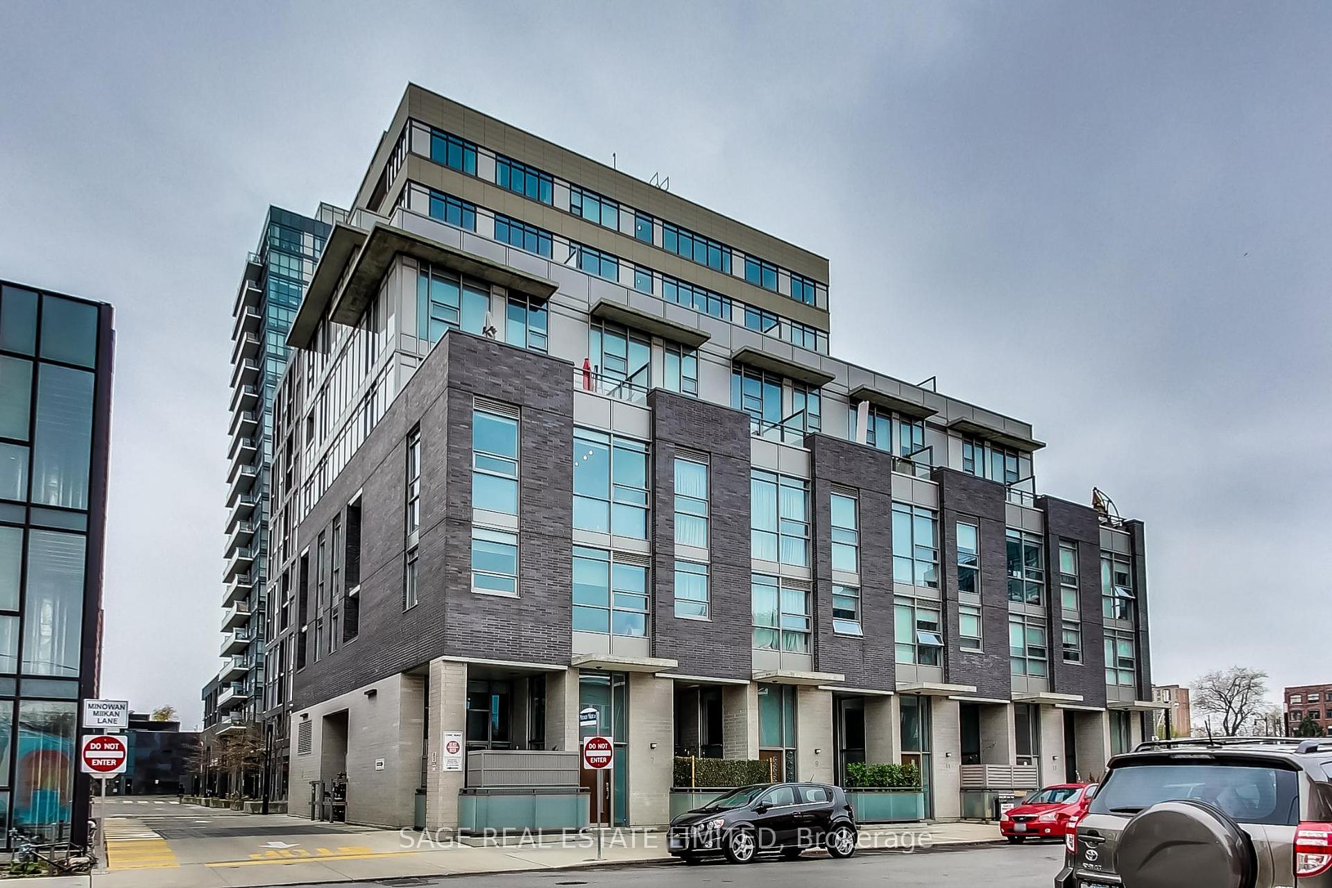 1 Bedroom Condo at 20 Minowan Miikan, Toronto For sale