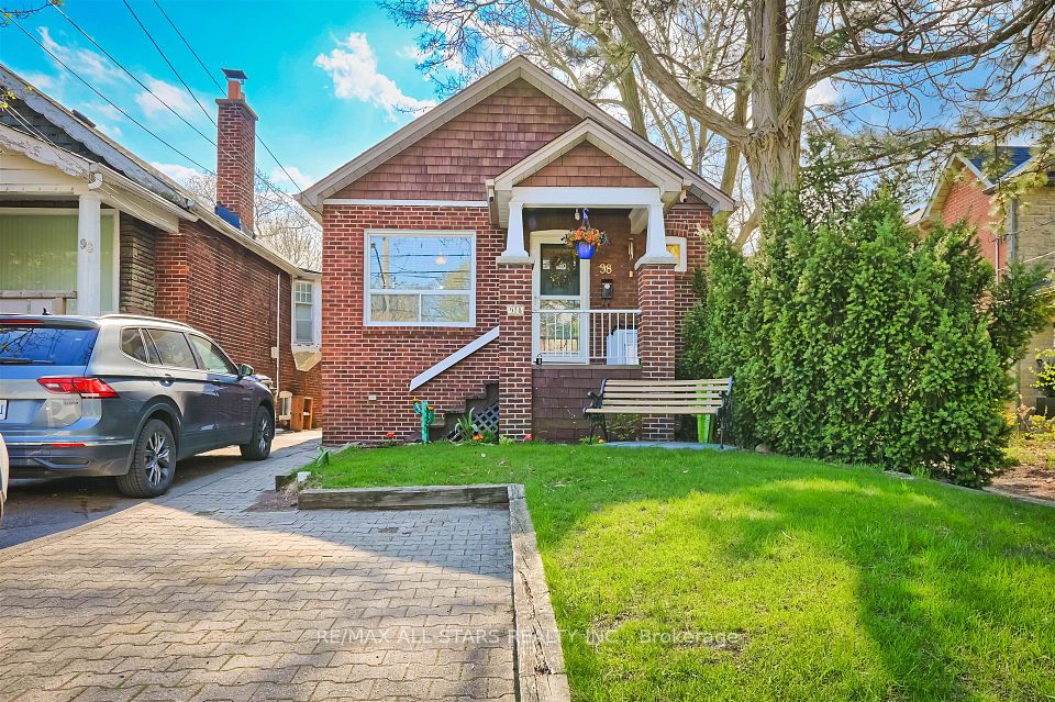 98 Victoria Park
